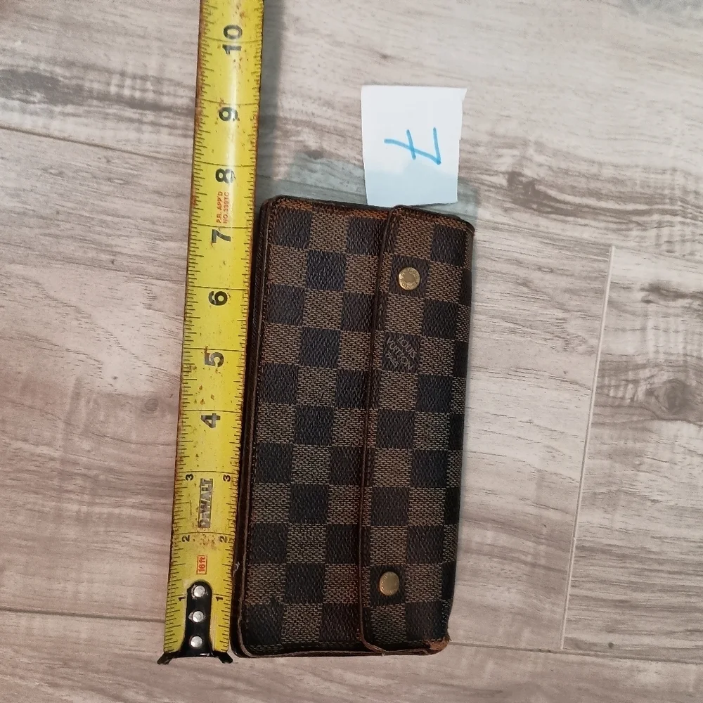 LOUIS VUITTON Damier Ebene Accordion Bifold Long Wallet